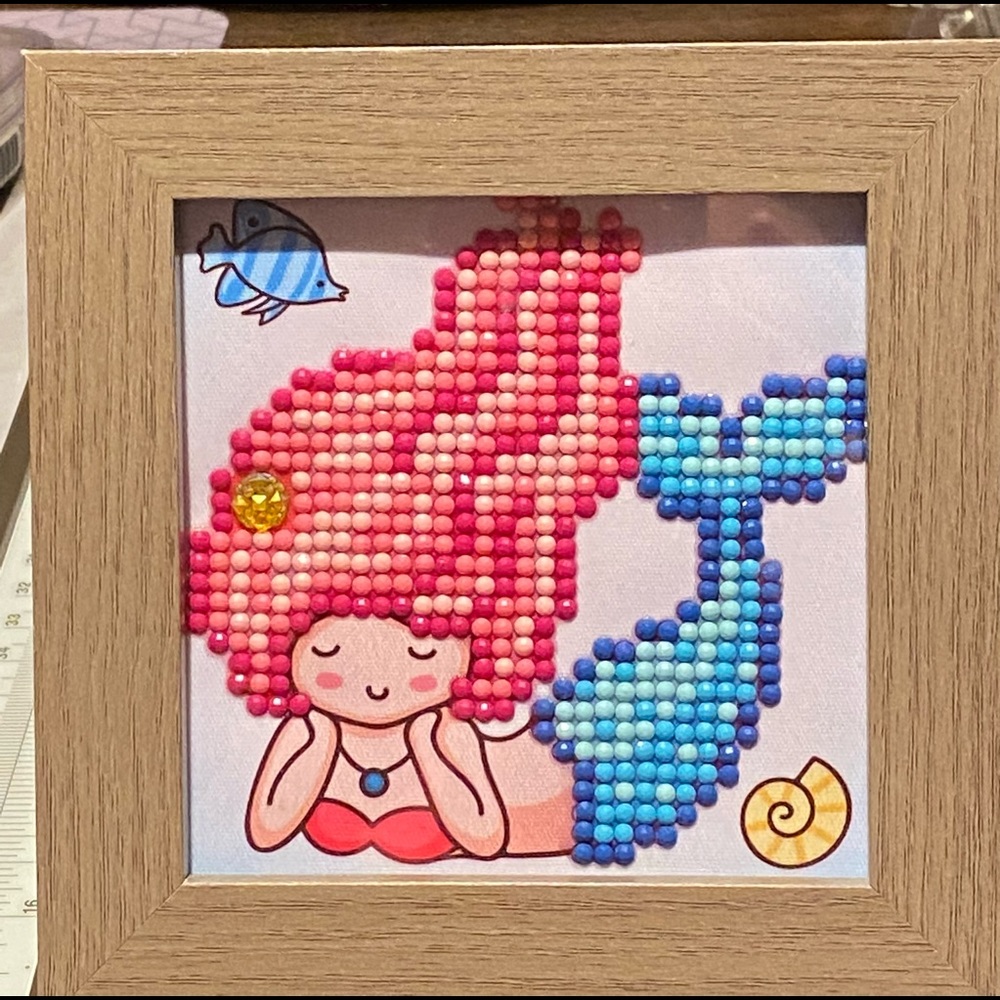 5 1/4x5 1/4 Mermaid Diamond dots framed art